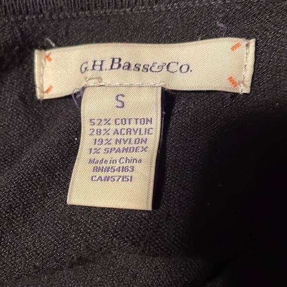 G. H. Bass & Co. women’s size Small black button front cardigan sweater - Picture 6 of 7